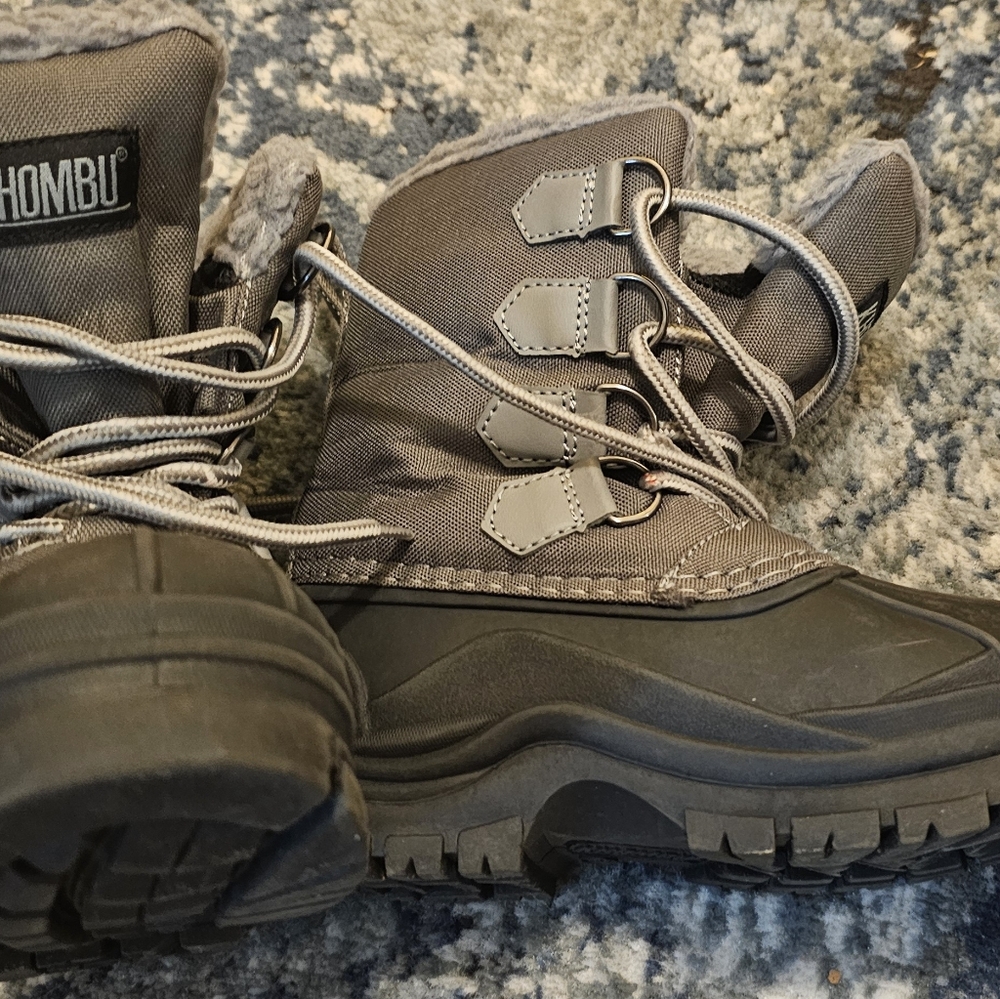 KHOMBU Boys size 13M  gray/ black Lace-Up Pac Winter Snow Boots Weatherproof